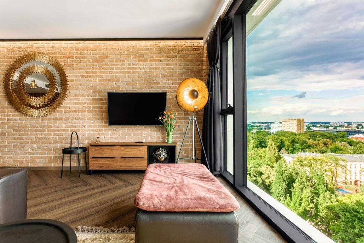 Skyview Suite - Niepowtarzalny Widok I Basen Lublino Esterno foto