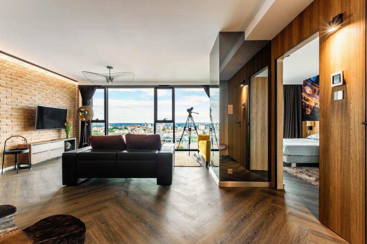 Skyview Suite - Niepowtarzalny Widok I Basen Lublino Esterno foto